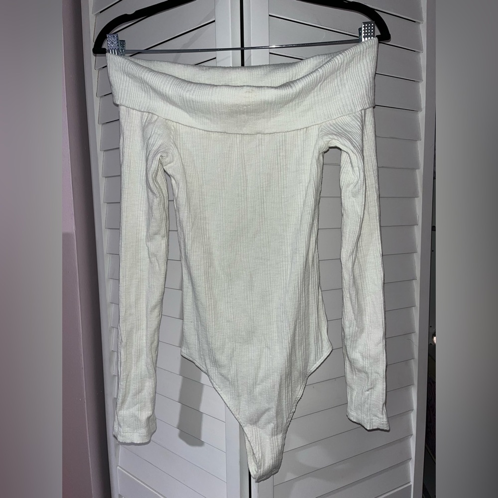 aerie Cream Ribbed Off-Shoulder Long Sleeve Bodysuit